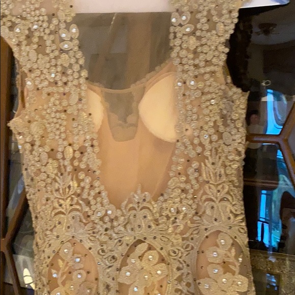 Clarrise evening gown - Picture 5 of 5